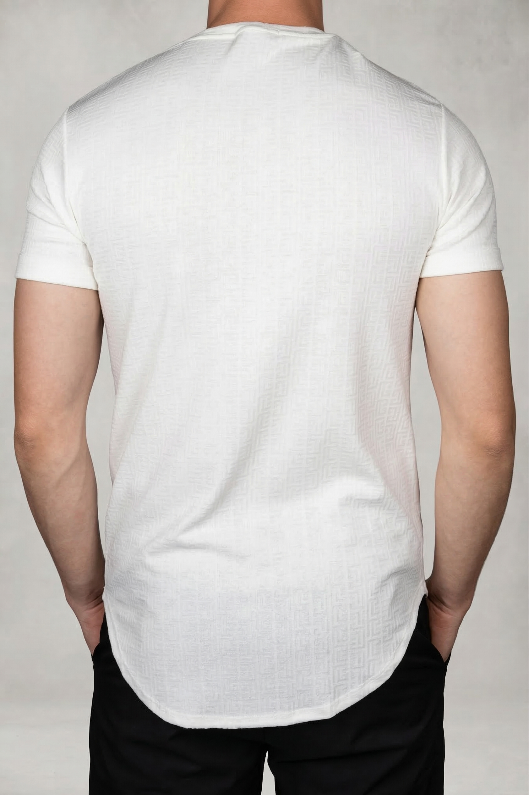 Muscle Fit Maze Pattern T-Shirt