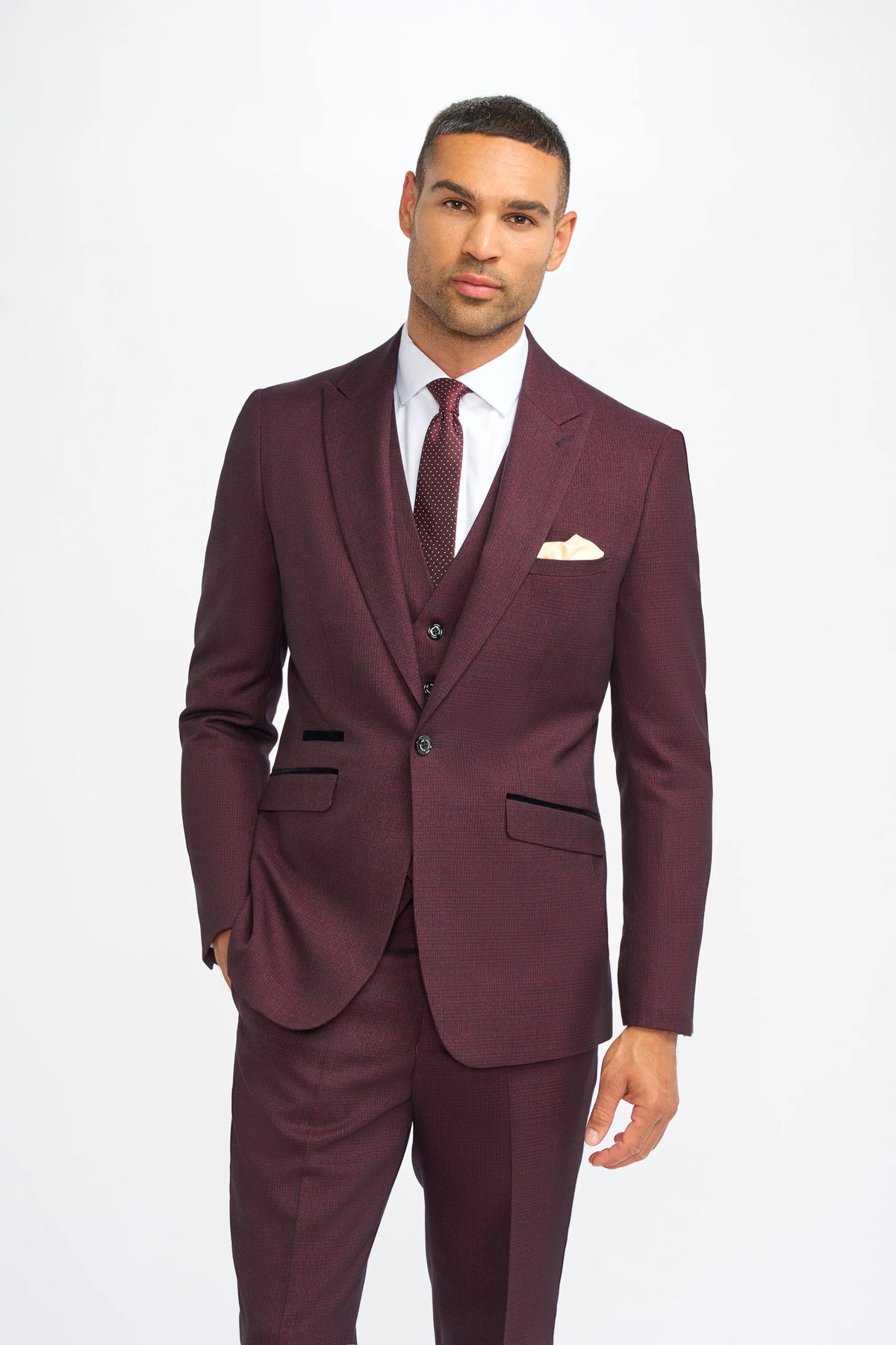 Caridi – Wine Regular Check Three Piece Suit