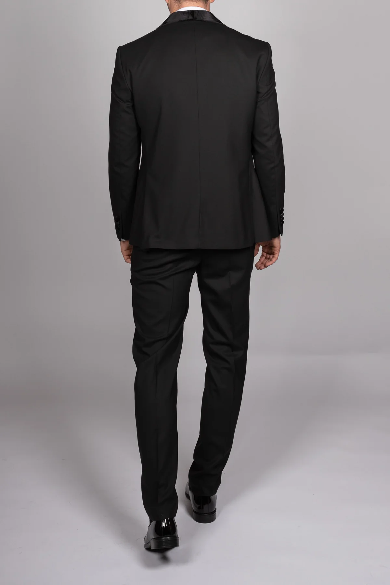 BLACK VELVET SHAWL LAPEL TUXEDO