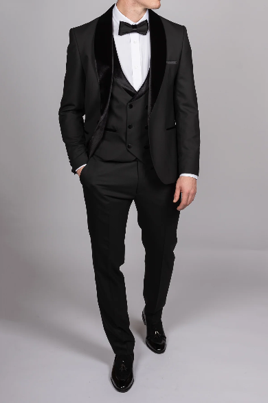 BLACK VELVET SHAWL LAPEL TUXEDO