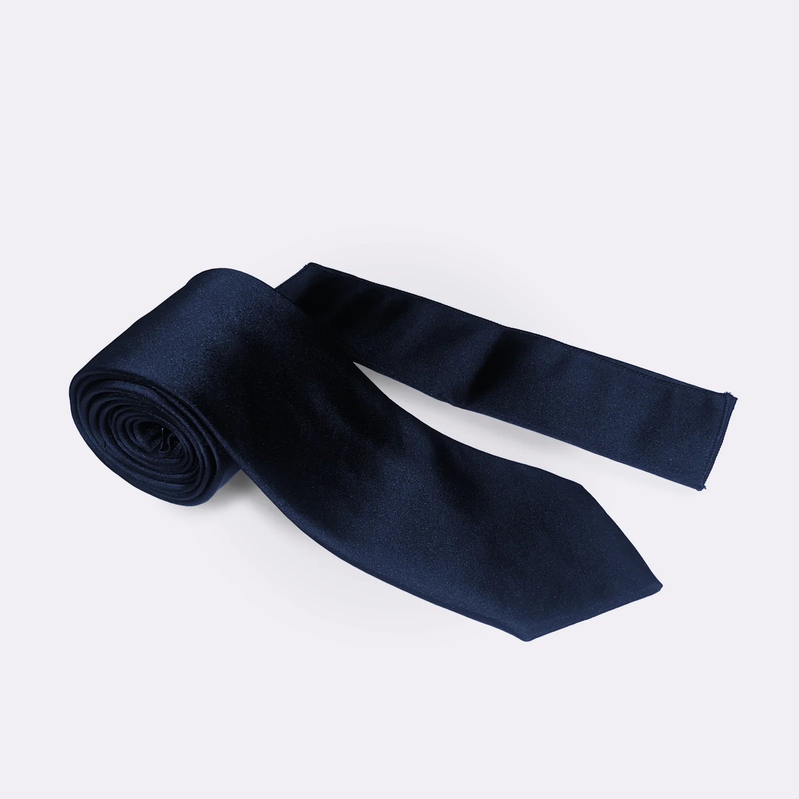 Plain - Tie & Pocket Square Set in Navy
