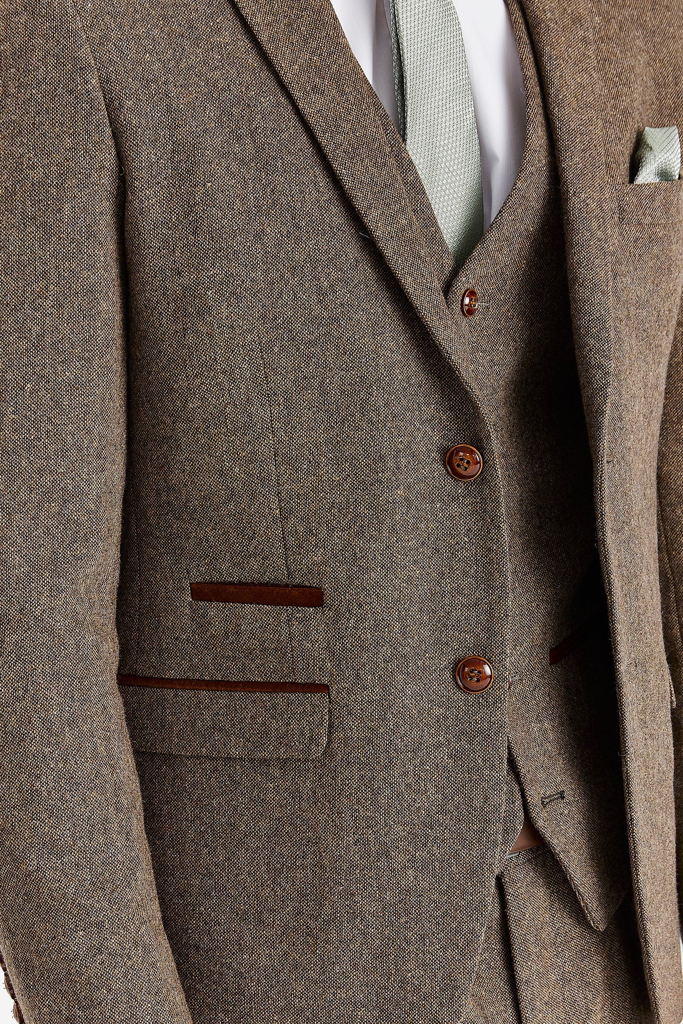 Oscar - Brown Tweed Three Piece Suit