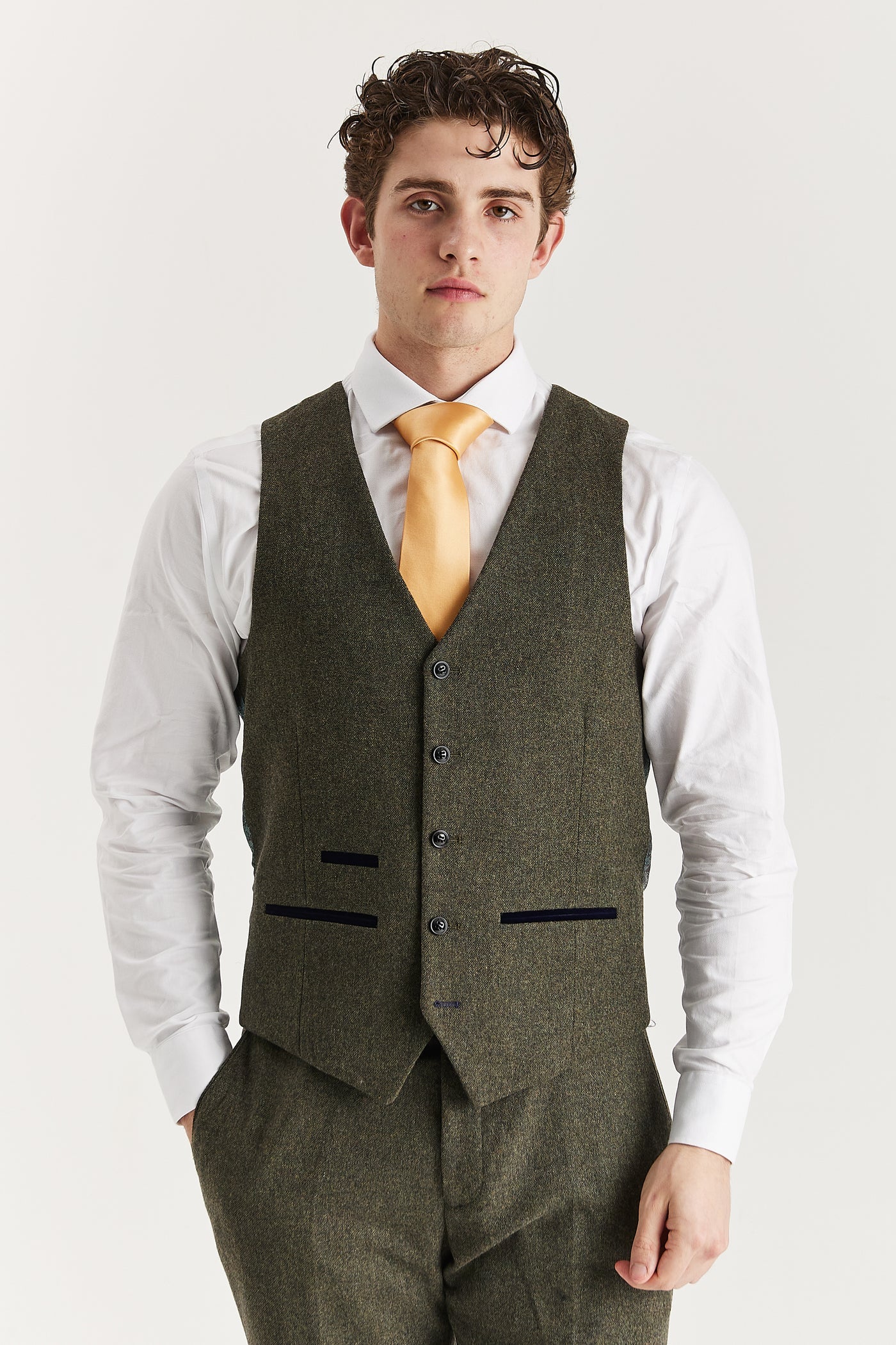 Oscar - Green Tweed Three Piece Suit
