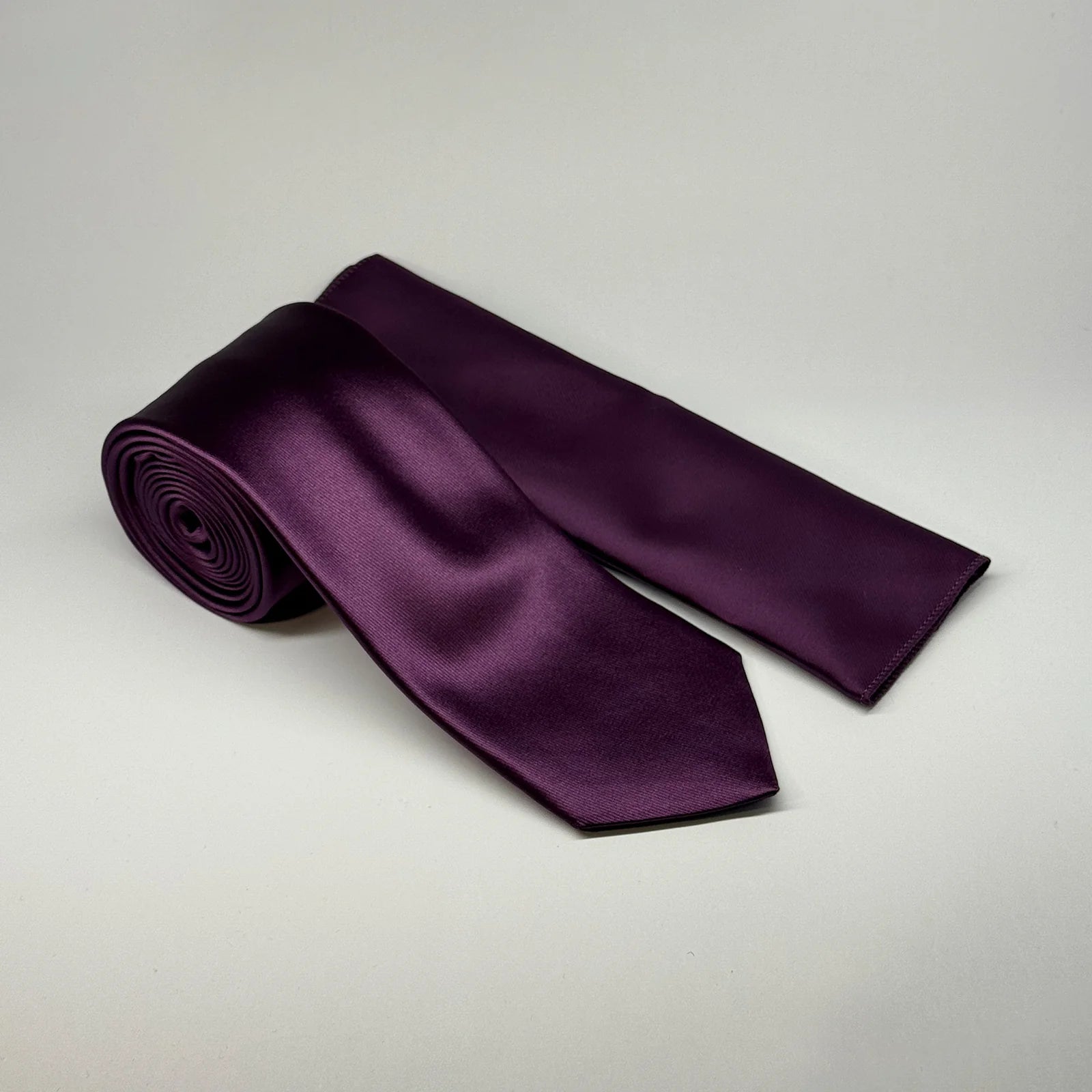 Satin - Tie & Pocket Square Set in Purple