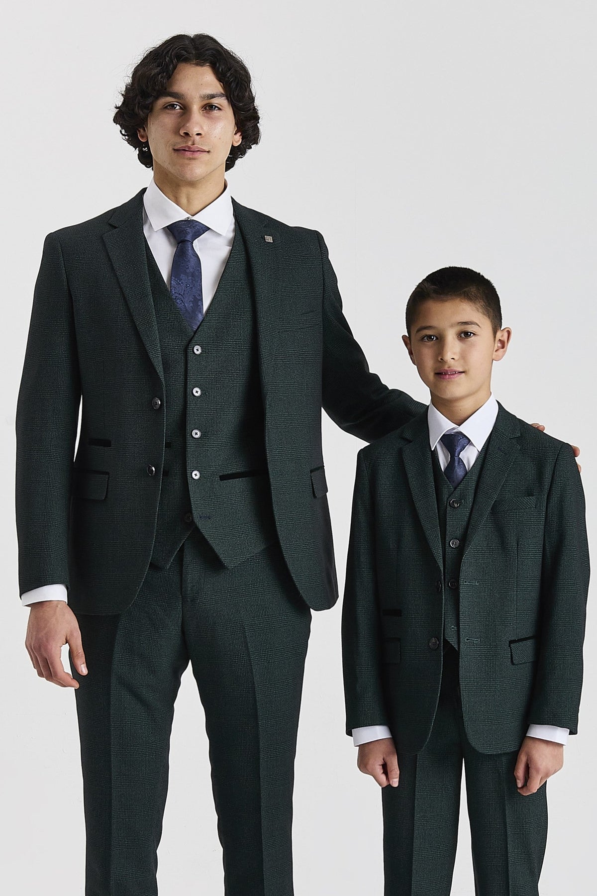 Regent Olive Father & Son Suit – view 2