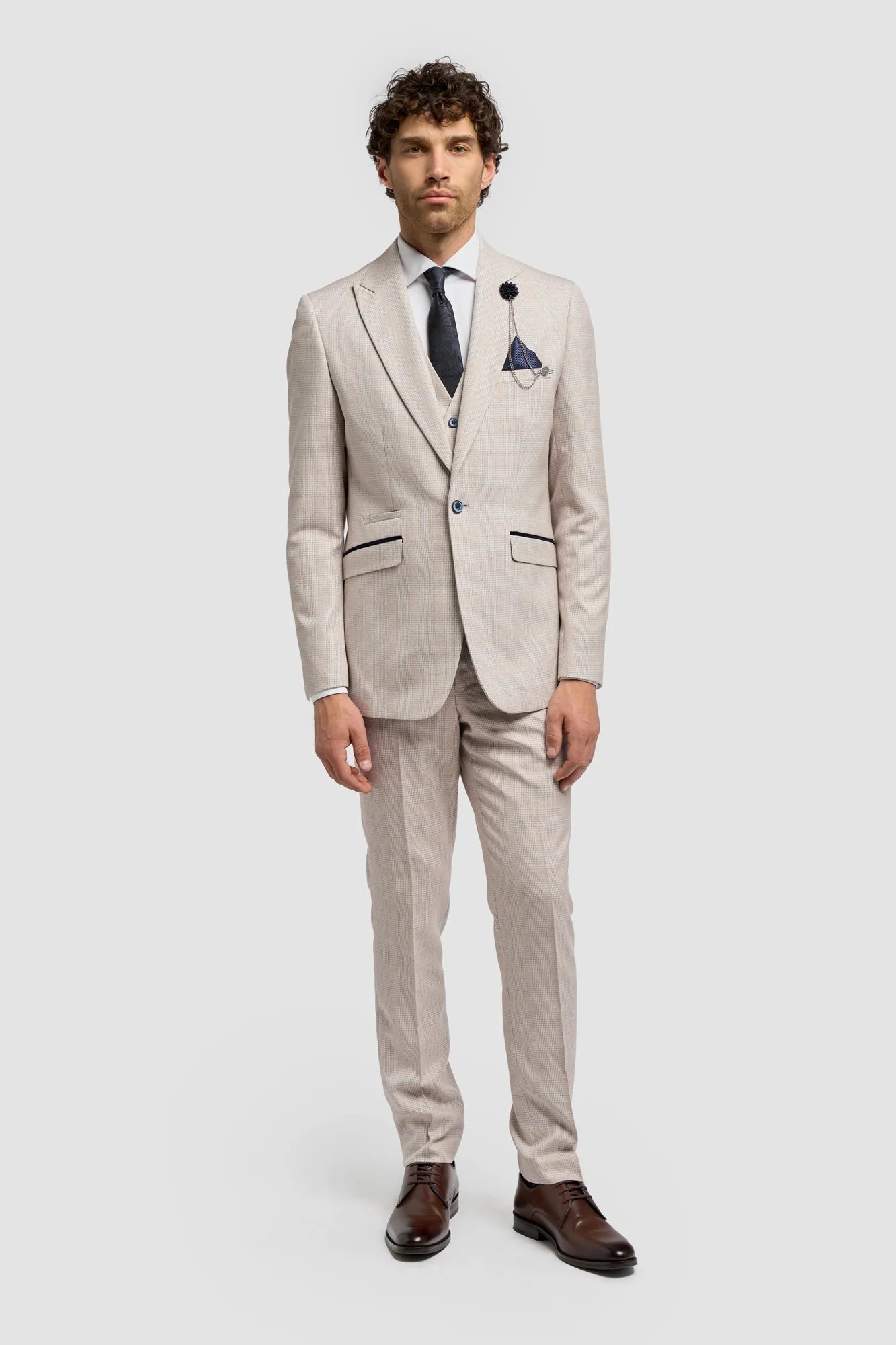 Caridi - Beige Regular Check Three Piece Suit