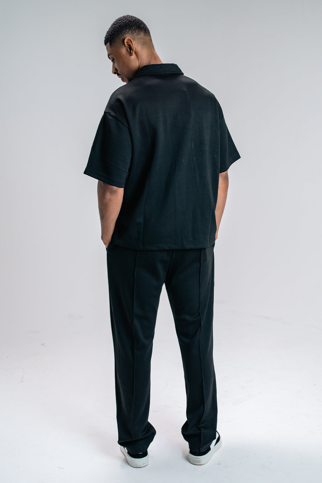 Esquire Textured Zip Polo – Black