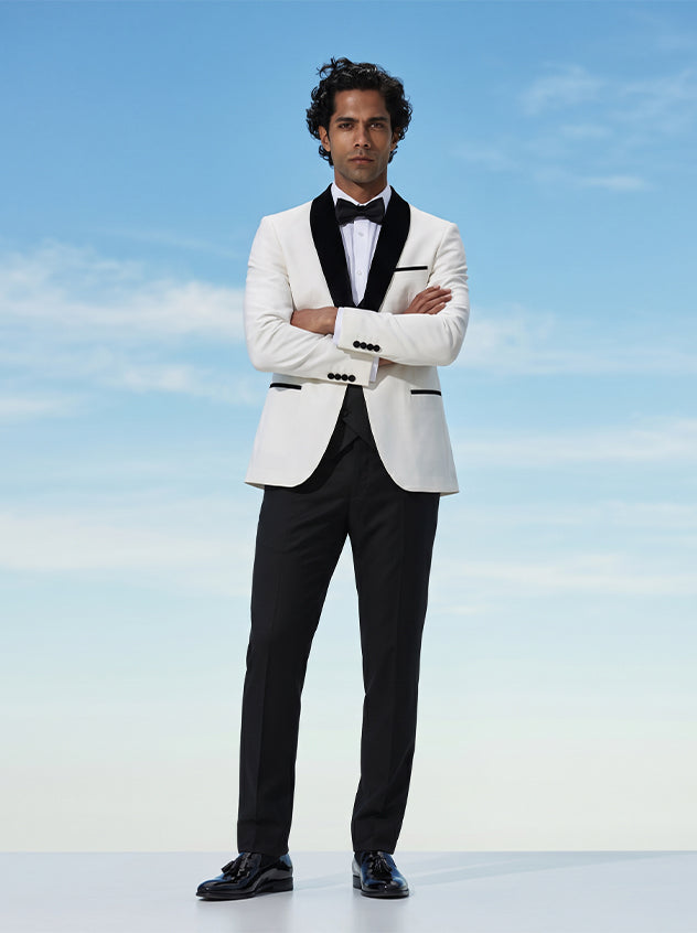 Esquire - White Lightweight Velvet Tuxedo Blazer