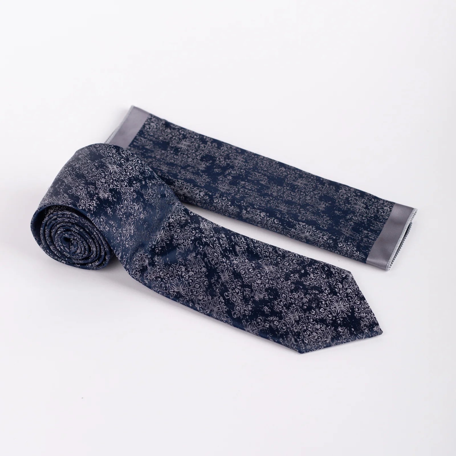 Floral - Tie & Pocket Square Set in Navy & Grey