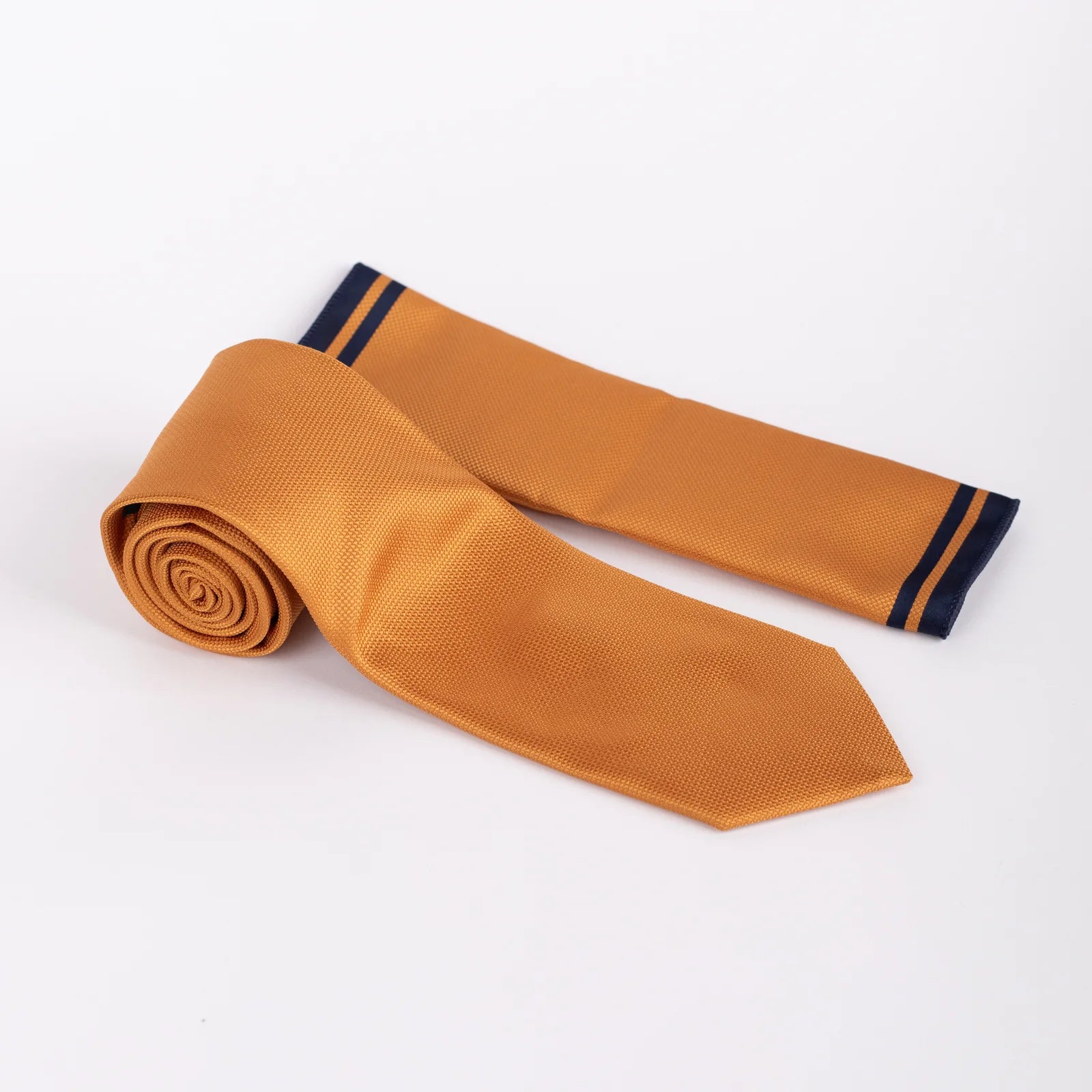 Textured - Tie & Pocket Square Set in Orange