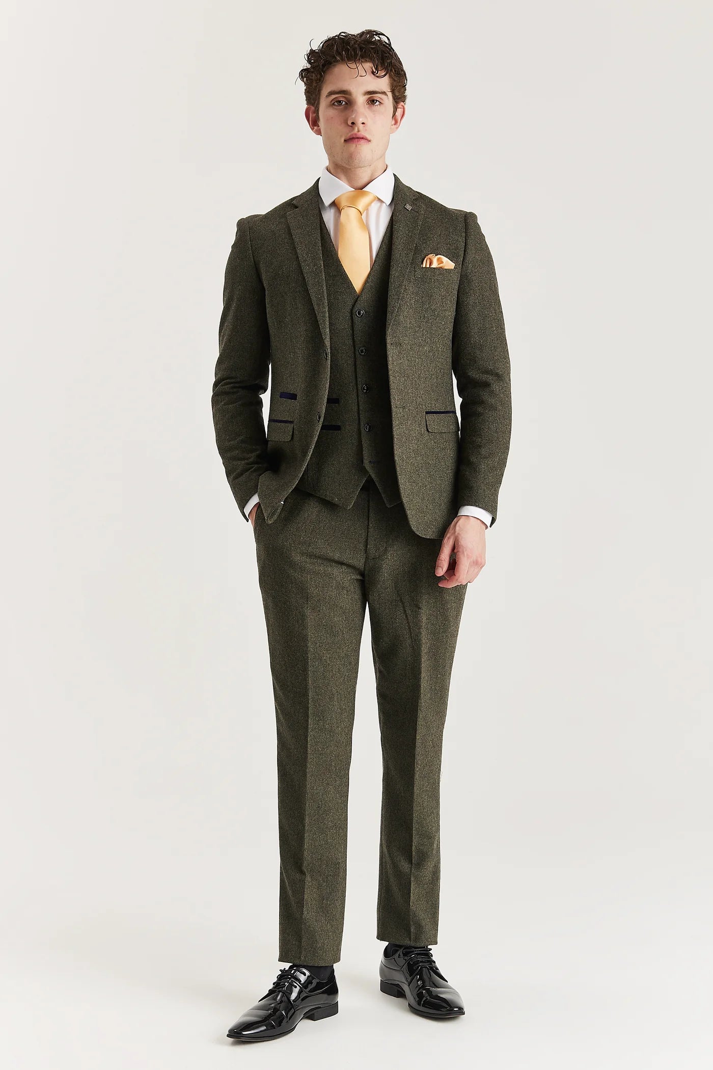 Oscar -  Green Tweed Three Piece Suit