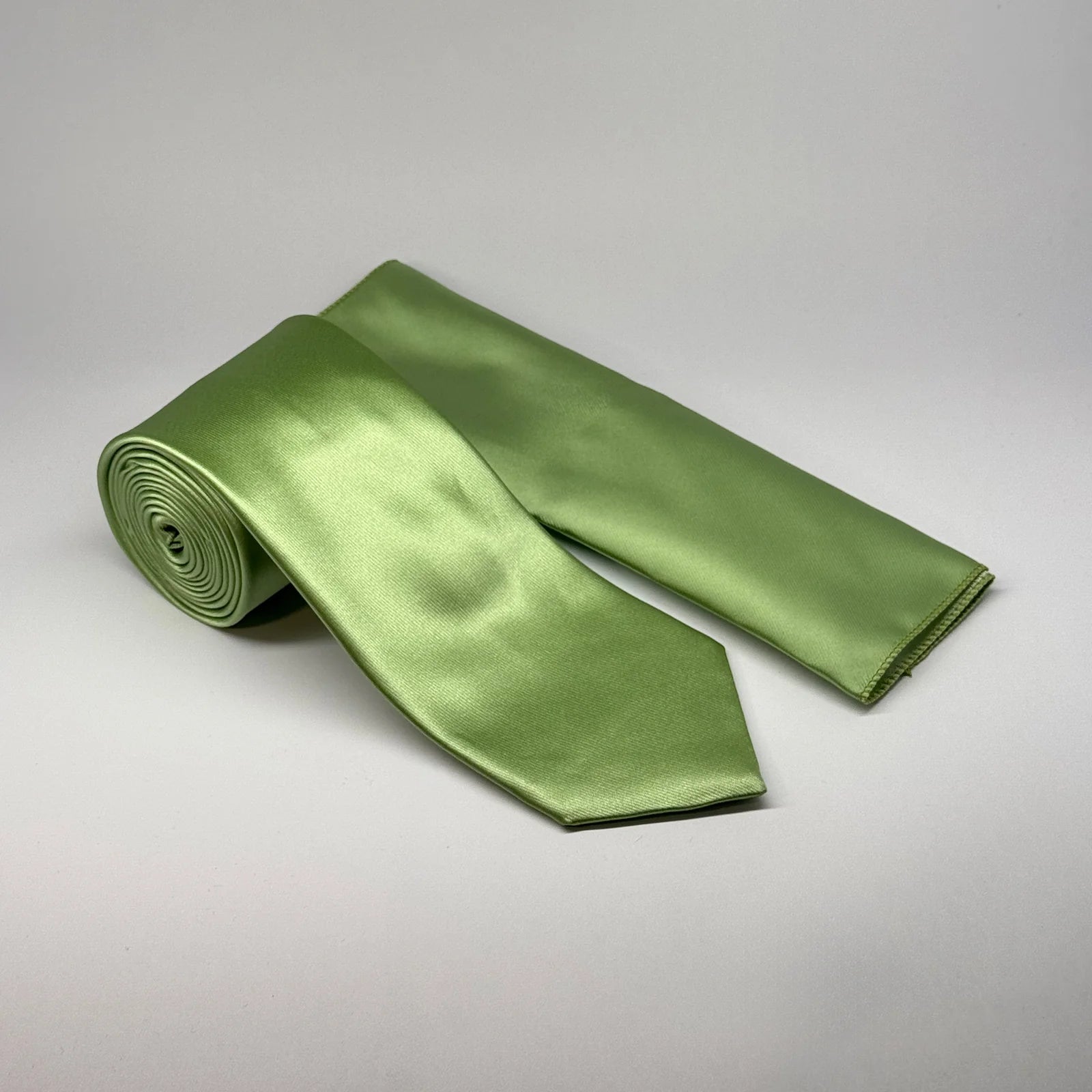 Satin - Tie & Pocket Square Set in Light Green