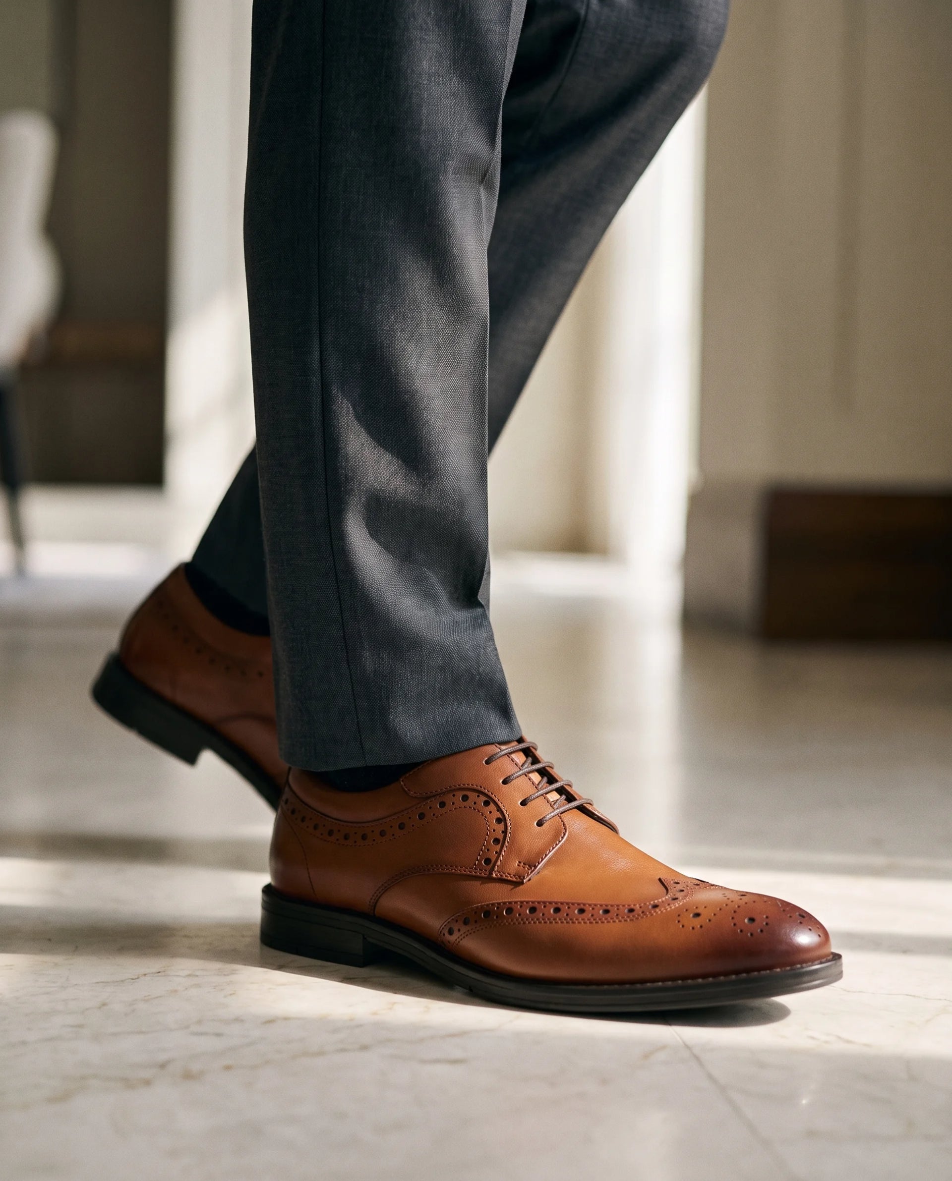 Cambridge - Tan Leather Brogue Shoe