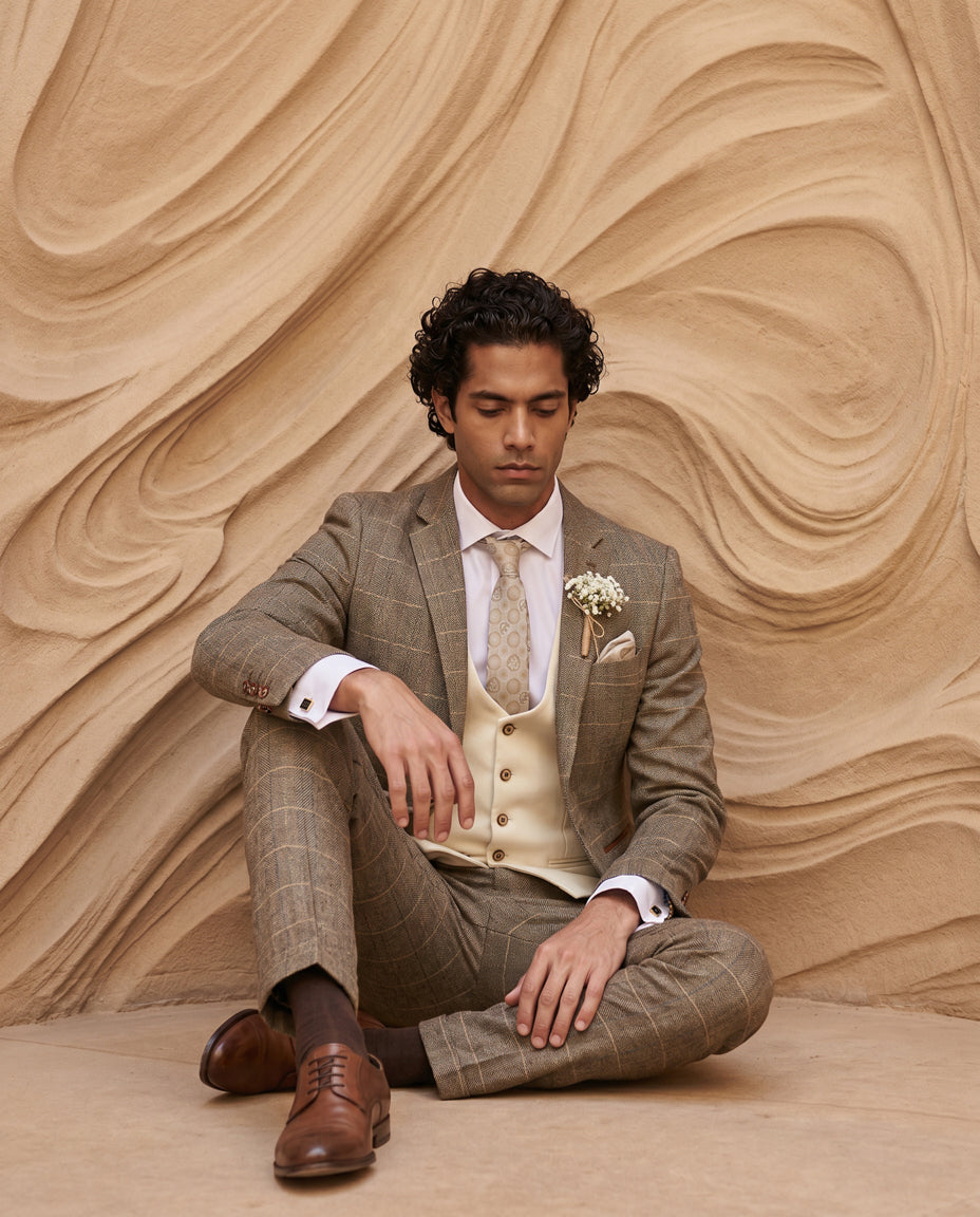 TED - Tan Tweed Check Suit with Kelvin Cream Waistcoat