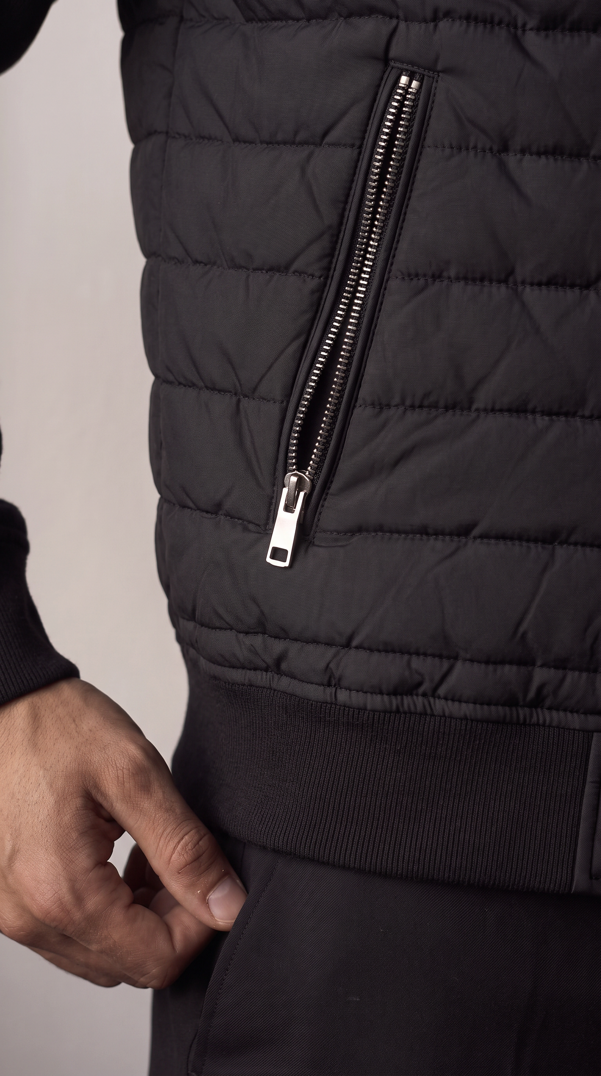 Men's black hybrid quilted zip-up jacket, additional view 03