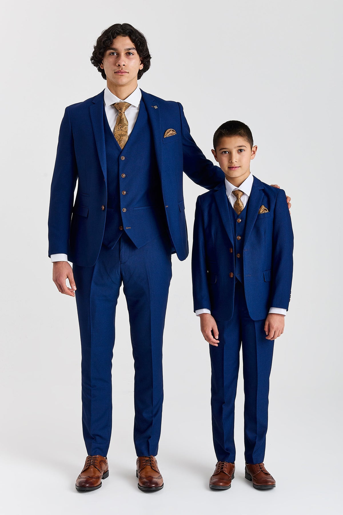 Mayfair Blue Father & Son Suit – view 1